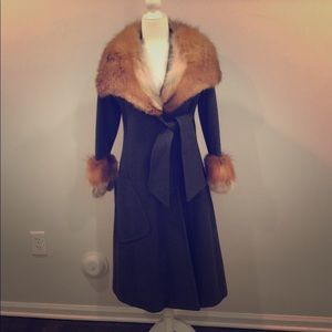 Vintage Fox fur trimmed, Silk lined coat